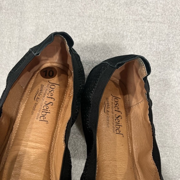 [40/9-9.5]Josef Siebel Black  Suede Flat - Picture 2 of 7